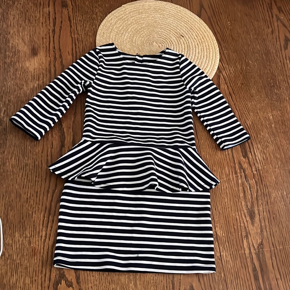 H&M Girls Stripes Peplum Dress Size 6-8yrs